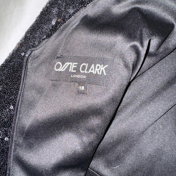 Gorgeous Evening Gown - Black to Green Ombre - Picture 11 of 11